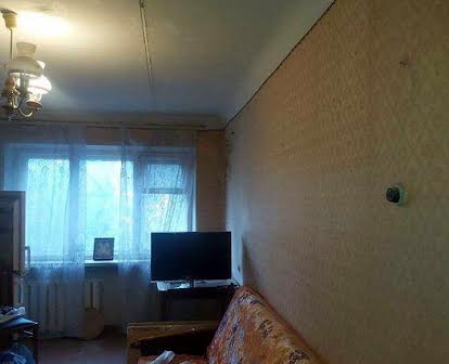 Продам 2 комнатную квартиру Одесская c/м Мэтро Od8