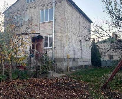 Продається будинок в р-ні Борисівського поля