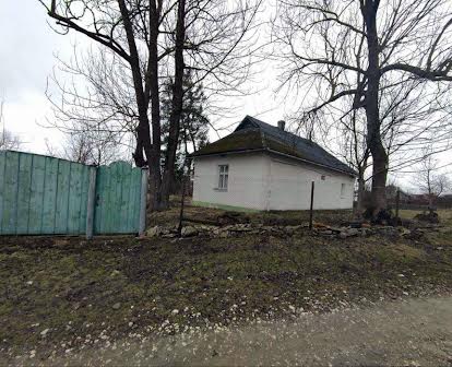 Продаж будинку в смт Обертин