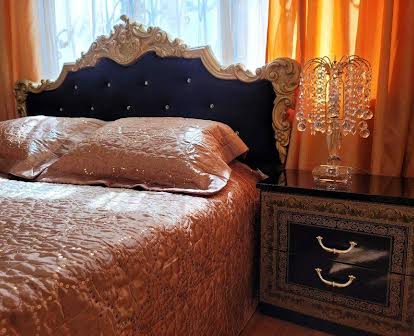 Терміново Продам 3 кімнатну квартиру в центрі міста Черноморськ