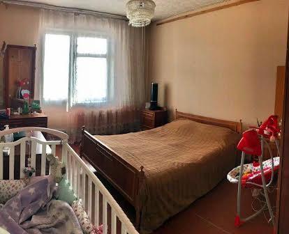 Продам 3-х комнатную квартиру. г.Борисполь.