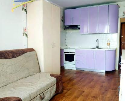 Продам смарт квартиру с ремонтом, со своим с/у и кухней, район ХТЗ.