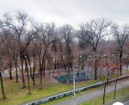 Продам квартиру в центрі міста Дніпра ЖК Central Park