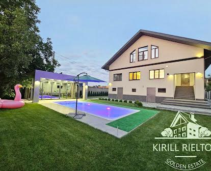Продам новый дом с бассейном и подвалом (левый берег, Клочко, Караван)