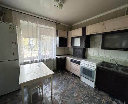 Продаж 2 кімн квартири , вул Богоявленська