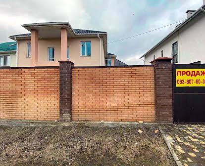 Продаю новий будинок в районі Інгульського РОВД. ц1