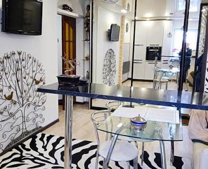 Продам 3-кімнатну квартиру на вулиці Островського Кропивницький