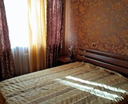СРОЧНО! Продам 3 кімнатну квартиру на Одеській,.