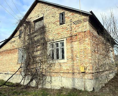 Продається будинок смт. Олесько