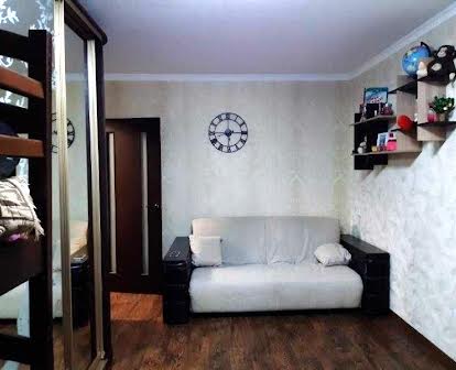 У продажу 1 кімн квартира на Одеській (Одесская)