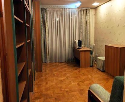 Власник здає 3к-квартиру у центрі міста Дніпро