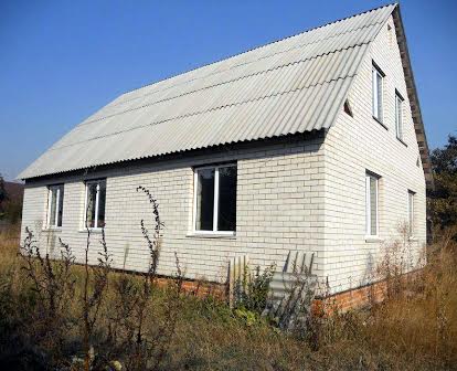 Продам дом в пгт Макаров Киевской области