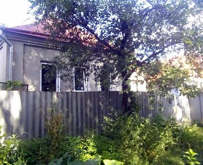 Продам  будинок зі зручностями в районі Жилярді,вул.Шосткінська