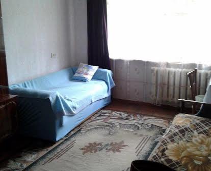 Продам 2-комнатную квартиру в Хортицком районе(Бабурка)