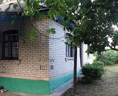 Продається камяний будинок у селі Цибулівка Вінницької області
