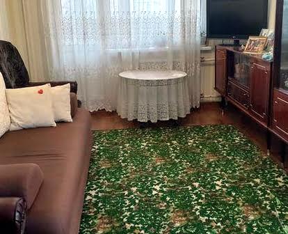 Продам 3-х комнатную квартиру по ул.  Свято- Миколаївська