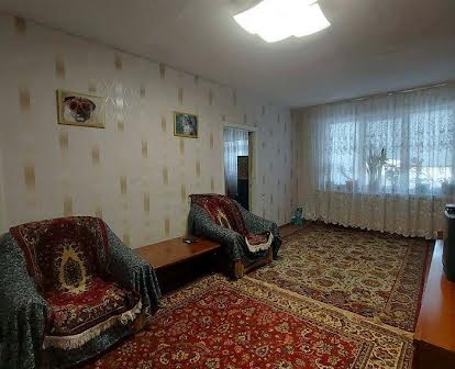 Продам 4х кімнатну квартиру пр Гагарина