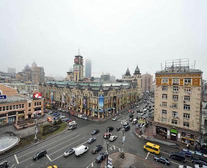 Продаж квартири 42 метри в Шевченківському р-ні, бульвар Т. Шевченка 2