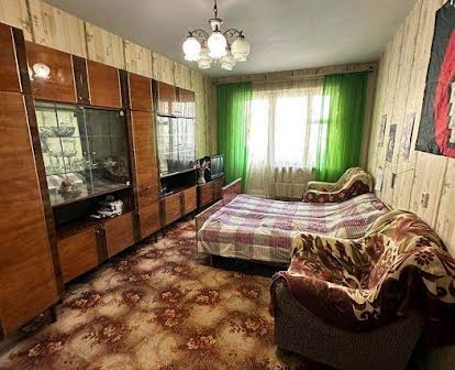 3 кімнатна квартира на вул. Мстиславська