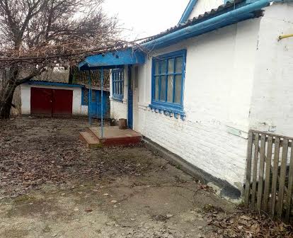 Продам будинок в смт Ружин