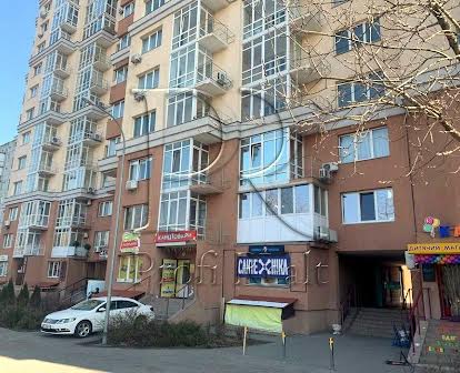 Продаж БЕЗ % 2х кім. квартири в зданому будинку в центрі м. Вишневе
