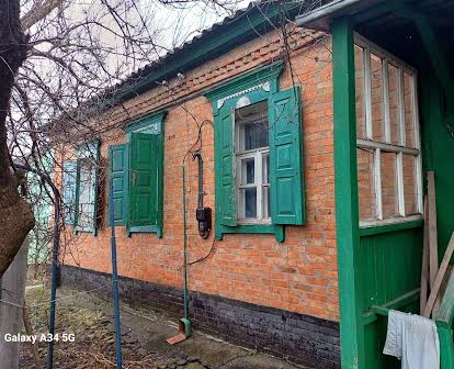 Продам частину будинку по вул. Троїцька в м.Миргород (курортна зона)