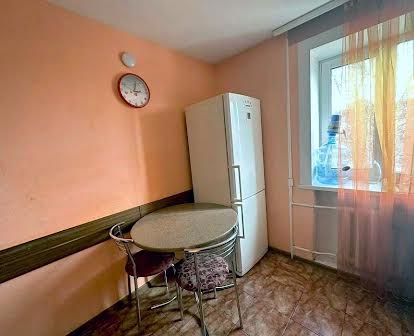 Продам квартиру на Яворницкого, центр города