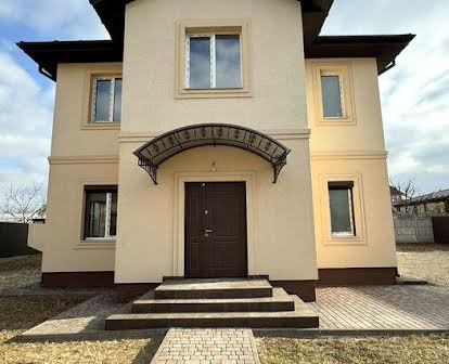 Продам якісний будинок в Софіївській Борщагівці в гарному місці