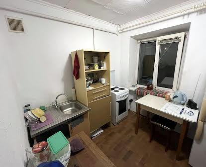 Продам 1 комнатную квартиру по улице Запорожская