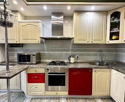 Дизайн кухни-гостиной 18 кв.м: планировка интерьера и примеры проектов с фото