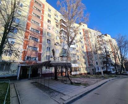 Продажа 2к квартиры, ул. Нижнеднепровская, с видом на Днепр
