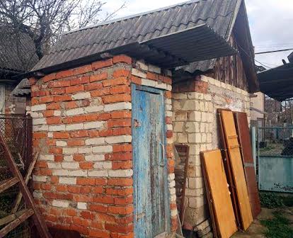 Продам 3 кім будинок в Ужгороді на вулиці Слави з красивим краєвидом
