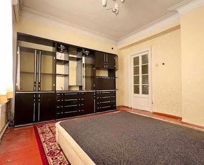 Пропоную купити двокімнатну повнометражну квартиру на бул. Шевченка