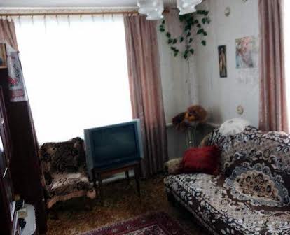 Продається квартира в смт Миколаївка