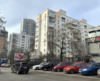 3-х кімнатна квартира, квартира на Коновальця, квартира центр Києва