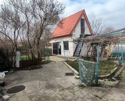 Продам дом с участком Савиньон/Зои Космодемьянской/Черноморка