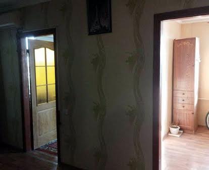 Продам 3 кімнатну  квартиру на вул. Котляревського, Роменська.