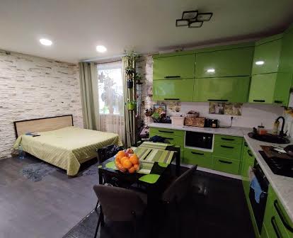 Продам 2 кімнатну квартиру на Богунії