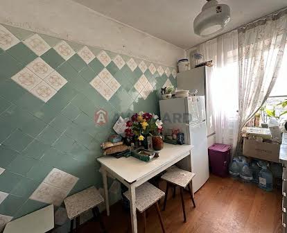 Продам 2-х комнатную квартиру на Янтарной