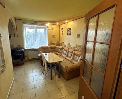 Продаж 2х кімнатної квартири+кухня-студіо вул.Дунайська