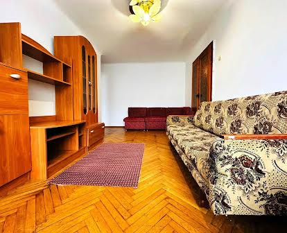 Продається 3-кімнатна квартира по вулиці Грушевського 89/3 м. Дрогобич