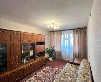 Продаж 3-кімнатної квартири на Митниці, вул. Гагаріна