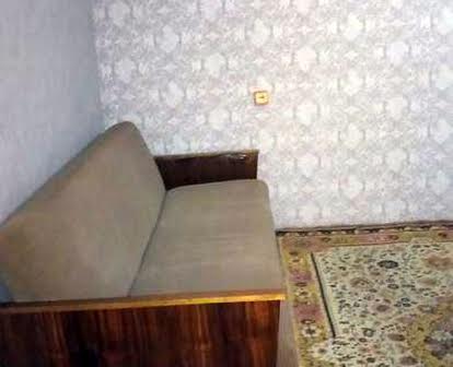 Продам 2-х кімнатну квартиру по вул  Доценко
