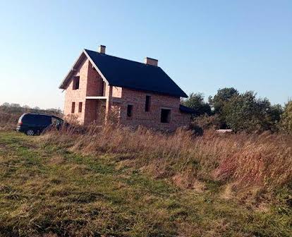 Продаж будинку в селі Карачинів, 10 сотиків