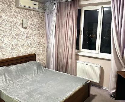 Квартира 51 кв продам Защитников Украины, Спортивная