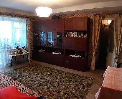 Продаж квартири в Голосіївському районі м Києва, пр-т Голосіївський 91