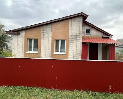 Продам будинок в селі Середівка