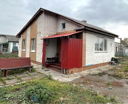 Продам будинок в селі Середівка