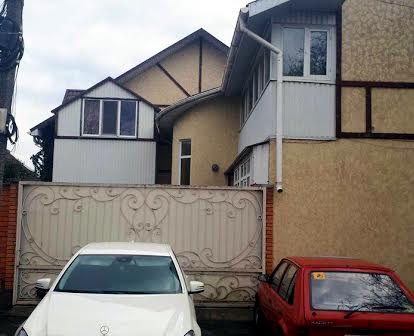 продаж будинку в Чорноморську