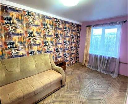 Оренда 2 кімнатної квартири по вулиці Мазепи у Шевченківському районі